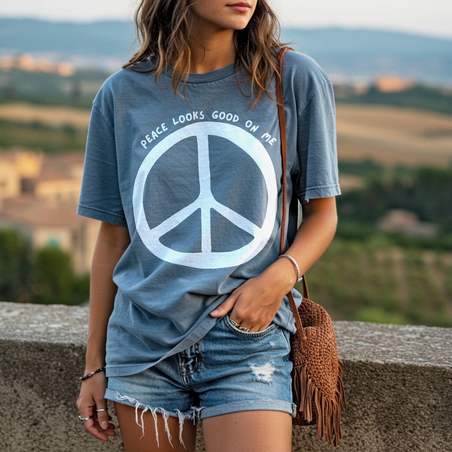 Peace Looks Good On Me T-Shirt – Retro Graphic Tee, Boho Peace Sign Shirt