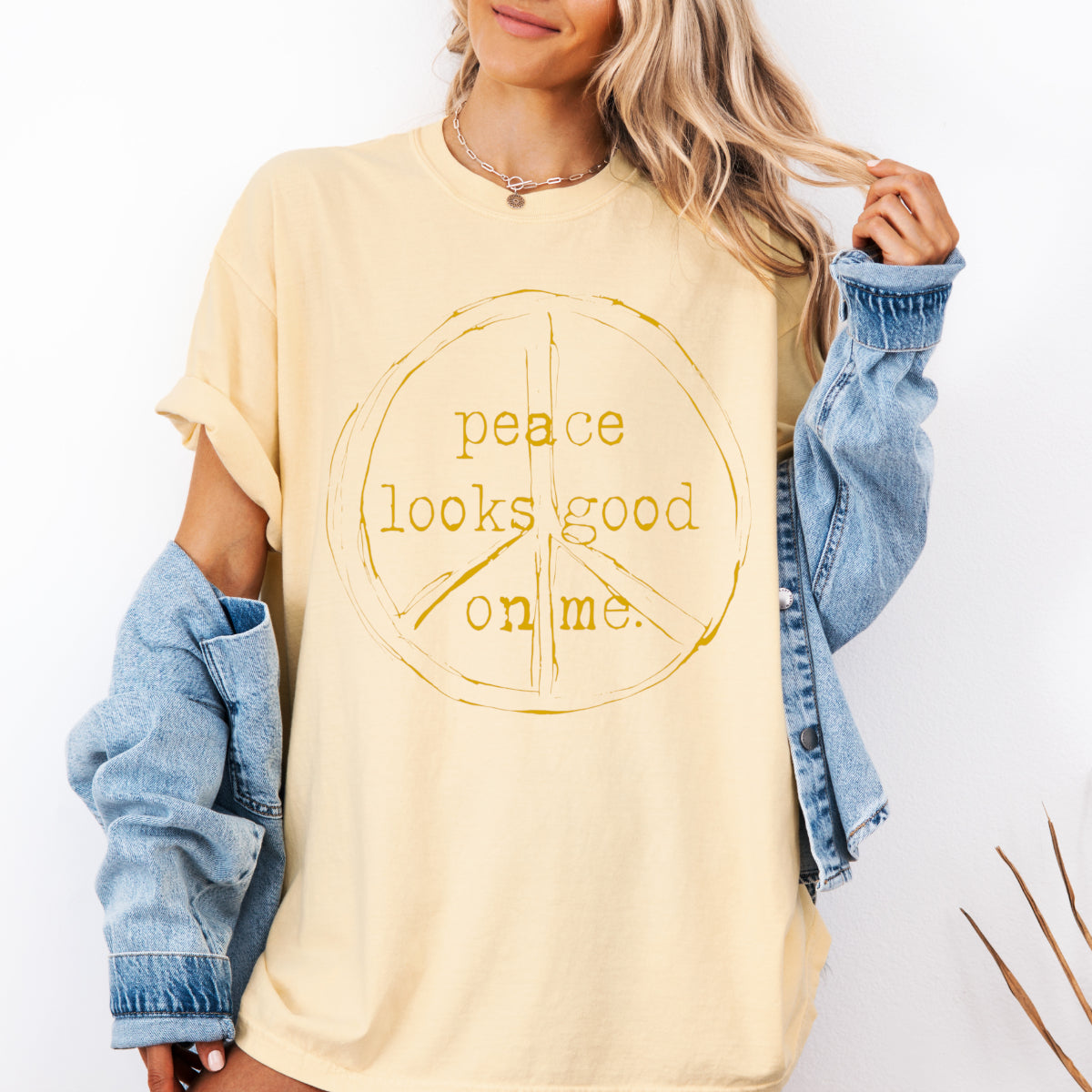 Peace Looks Good on Me T-Shirt – Comfort Colors Butter & Bay | Imperfectly Zen Tee